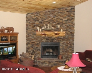 familyroom fireplace