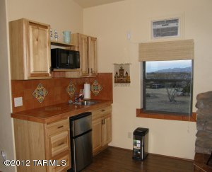 Guest house with sink, microwave